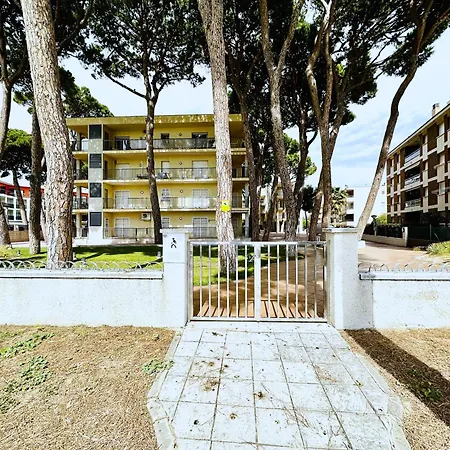 Pins I Mar Apartment *